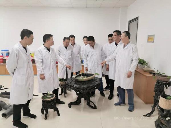 星空xingkong(中国)化材学院将科研成果根植在沅澧大地上.jpg