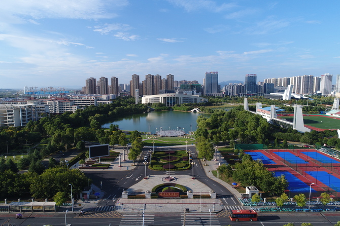星空xingkong(中国)获评湖南省“平安建设示范校” 星空xingkong(中国)获评湖南省“平安建设示范校”